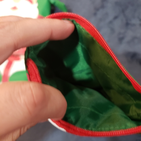 Christmas Hide and peek pouches!!! - Picture 4 of 5